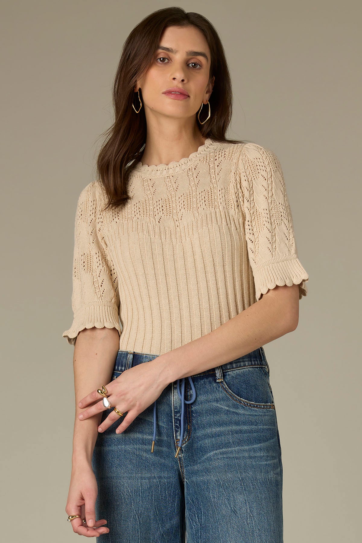 Above Elbow Flounce Sleeve Round Neck Mixed Stitch Sweater – Wit