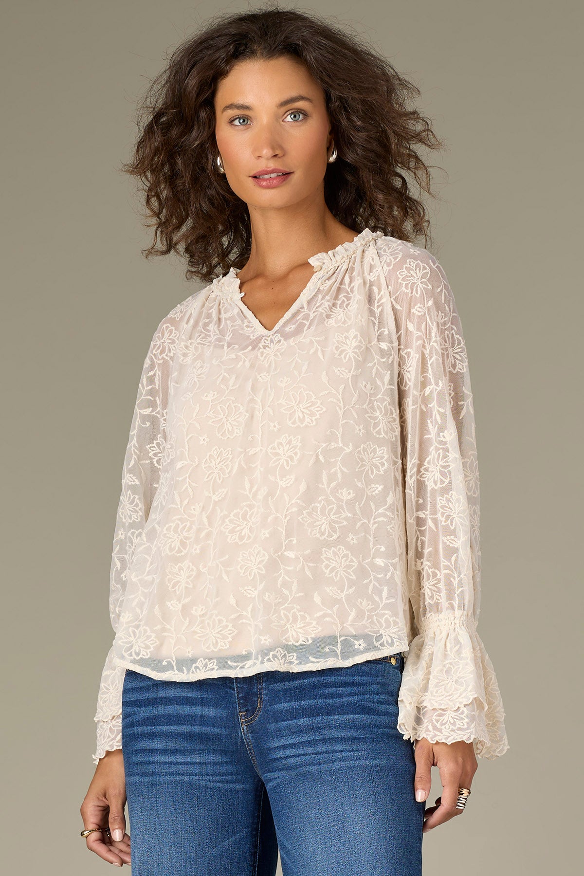 トップス CONP Double-Layer Hollow Top Long Double Flounce Sleeve Ruffle Neck Scallop Edge Woven Top